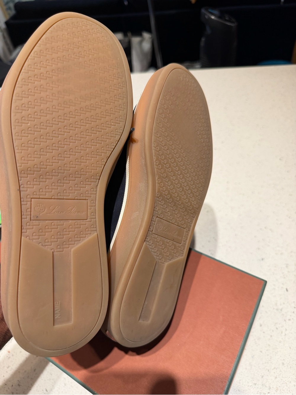 ❌SOLD❌ Loro Piana tennis walk Navy Suede Low-Top Sneakers with Cream Trim - 38 - Picture 9 of 10